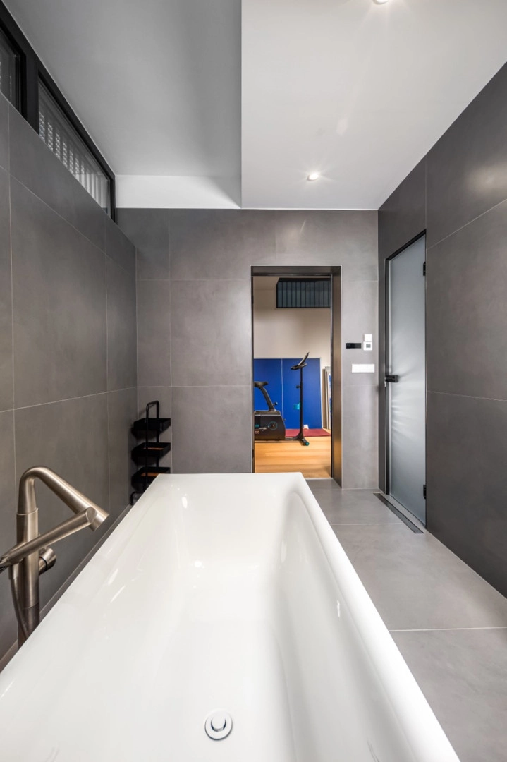 Zadar, Kožino, LUKSUZNA VILA S BAZENOM, 460m2 DRUGI RED DO MORA