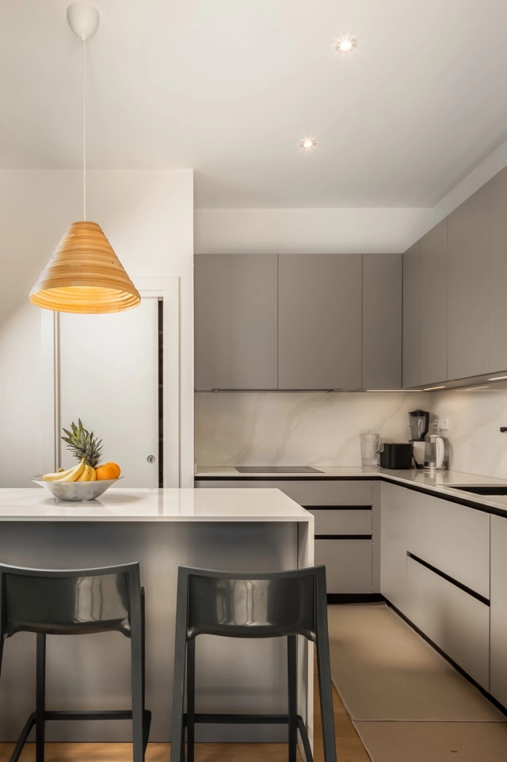 Zadar, Kožino, LUKSUZNA VILA S BAZENOM, 460m2 DRUGI RED DO MORA