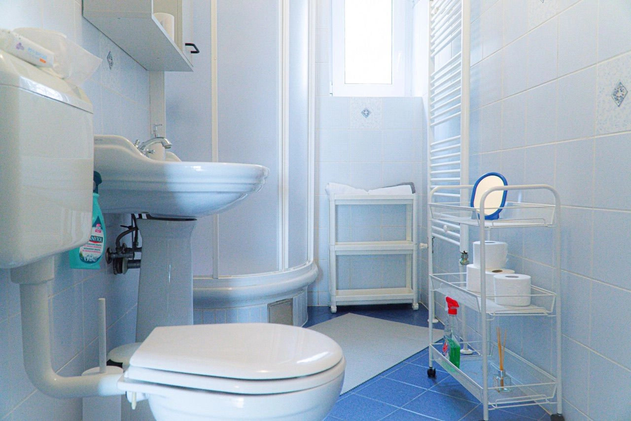 Jastrebarsko, vikendica, 240m2  5400m2 parcela, idealna za investiciju