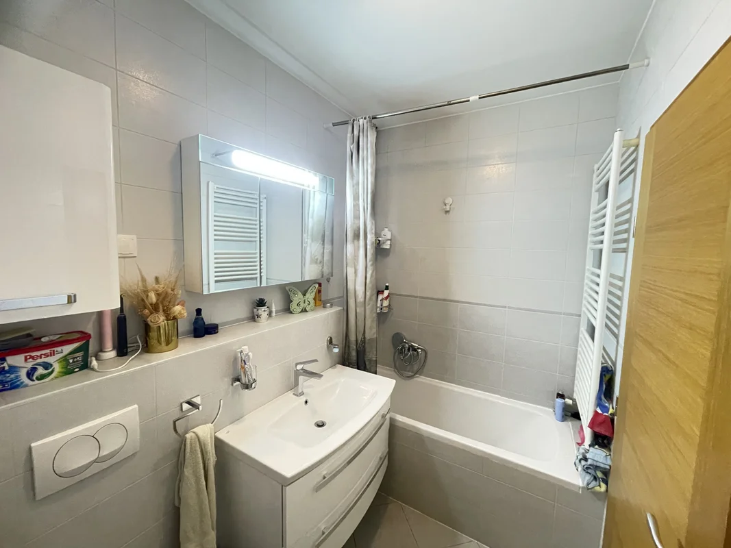Stan, sveta nedelja, orešje, 56m2 + parking + Balkon!