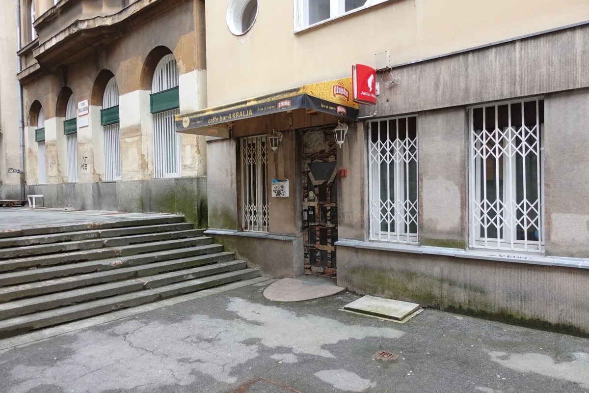 Stan, zagreb, centar, ispod tržnice Dolac, minutu od trga!!