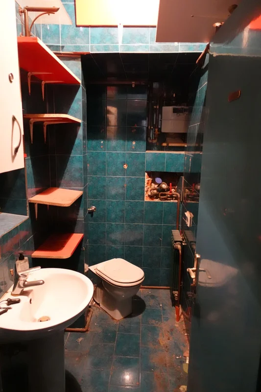 Stan, zagreb, centar, ispod tržnice Dolac, minutu od trga!!
