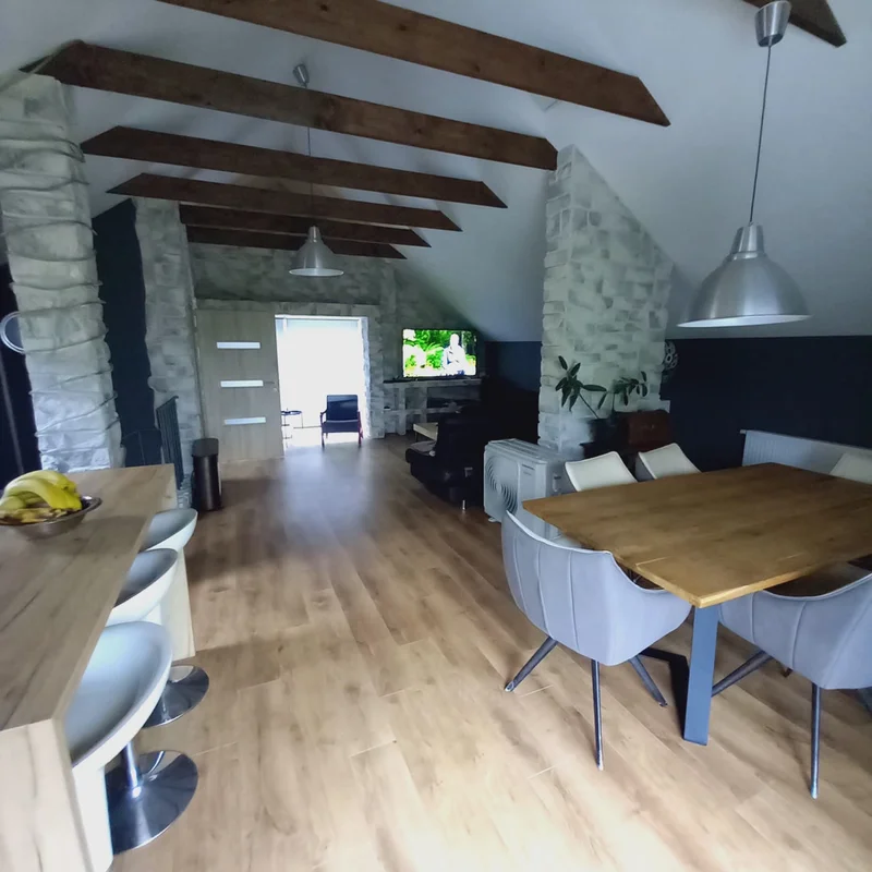 Kuća, samobor, molvice, 150m2 na parceli od 1200m2