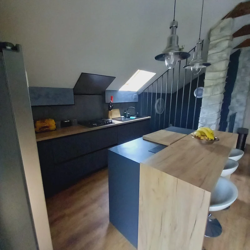 Kuća, samobor, molvice, 150m2 na parceli od 1200m2