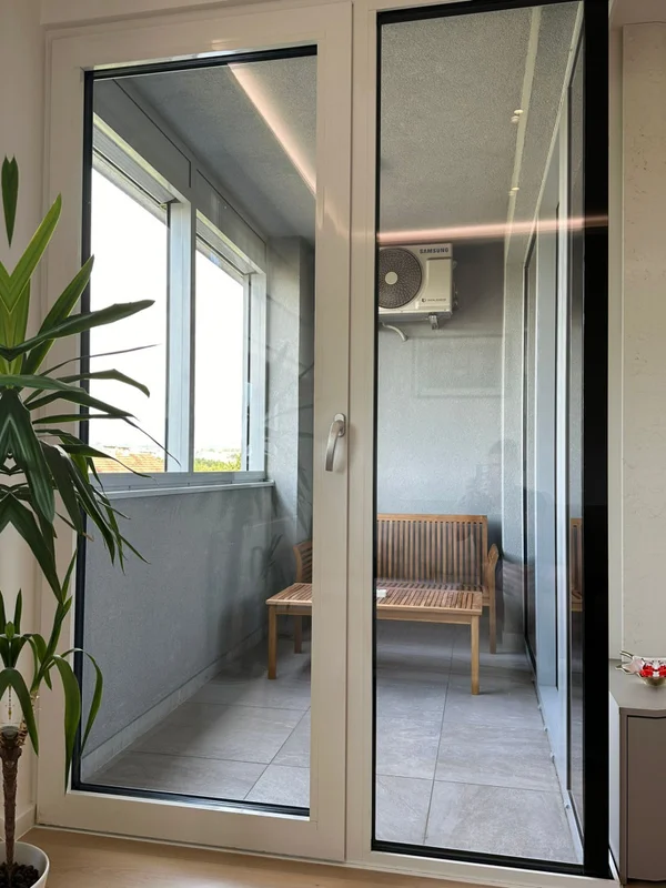 Luksuzni stan, Zagreb, najam, 50m2+ loggia+ garaza! Pogled na fontane!