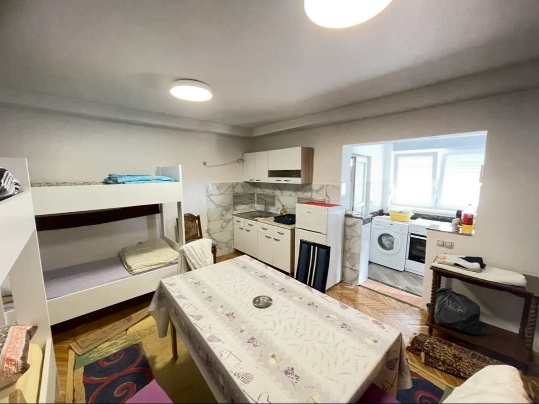 Stan, Zagreb, borongaj, 200€ po osobi!!