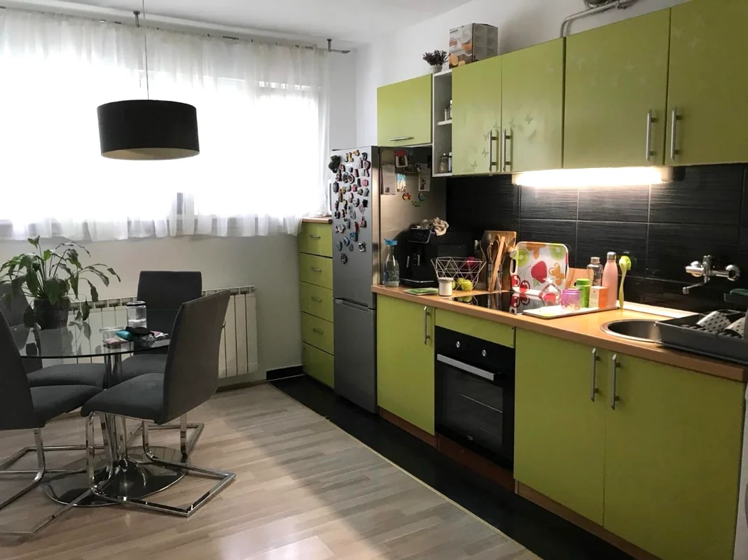 Kompletno uređen stan 38 m² u prizemlju Voltino