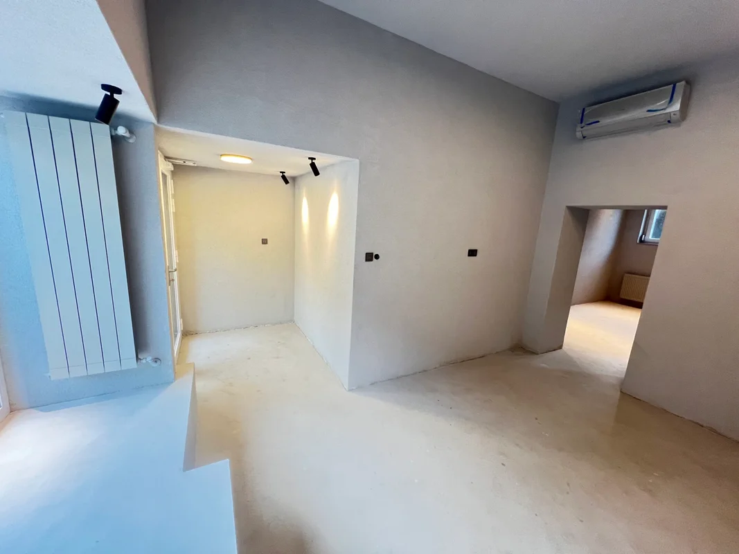 Zagreb, poslovni prostor, 42 m2, Savska cesta! Veliki izlog!