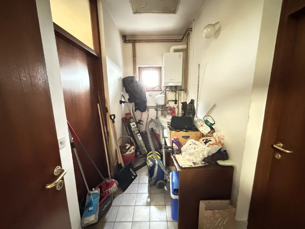 Prostrana kuća s vrtom – Gornja Dubrava, Grižanska