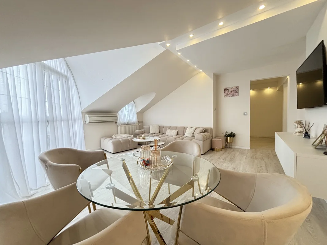 Dubrava – moderan 3-sobni stan s terasom i parkingom