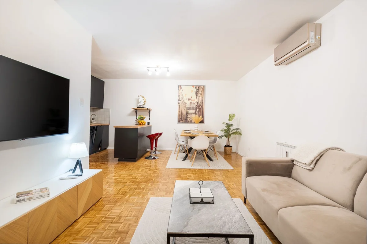 Stan, novi Zagreb, Sopot 52m2 sa dvije spavaće sobe!! Novo Uređen!!