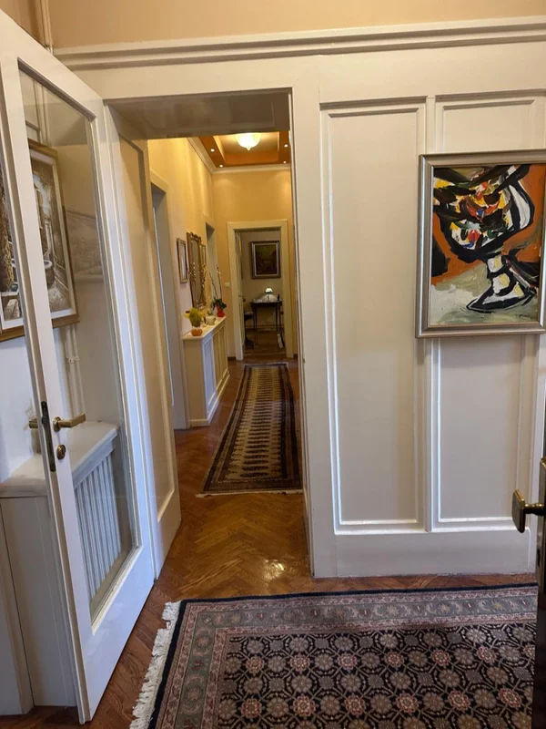 Stan, Zagreb, centar, 200m2 + 30m2 spremište!! Prvi kat! Luksuzan!