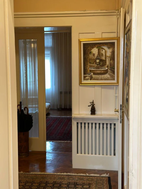 Stan, Zagreb, centar, 200m2 + 30m2 spremište!! Prvi kat! Luksuzan!