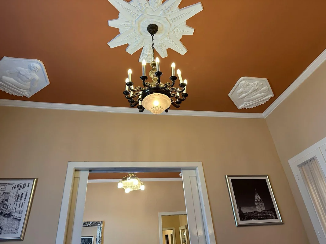 Stan, Zagreb, centar, 200m2 + 30m2 spremište!! Prvi kat! Luksuzan!