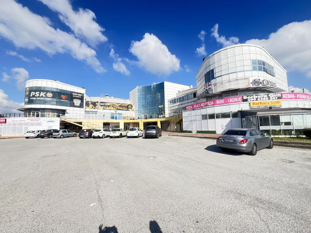 Sesvete, poslovni prostor millenium Centar,
7-15€ m2+PDV!!