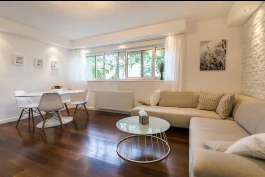 Najam – Uređen stan 63 m² s parkirnim mjestom, Kožarčev vijenac