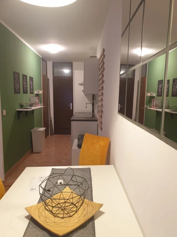 Stan, Zagreb, malesnica, 42m2 u slijepoj ulici!!