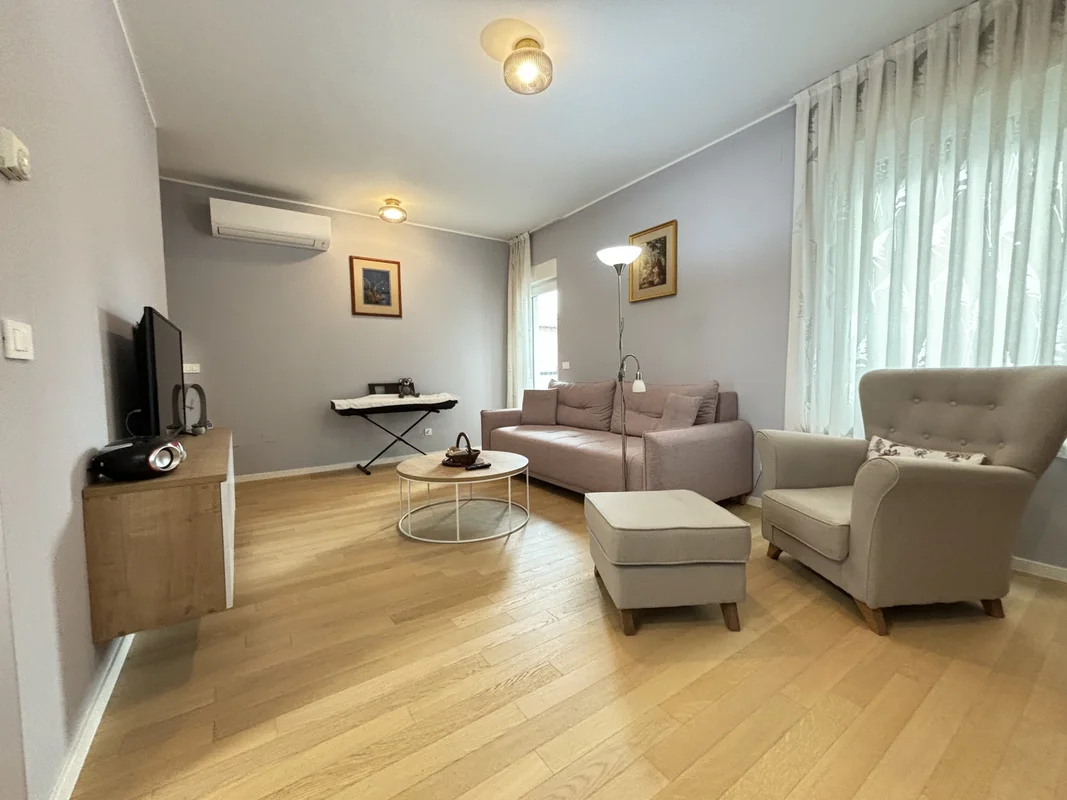 Vrapče, 4-soban stan 80 m², Garaža, Kompletno namješten!