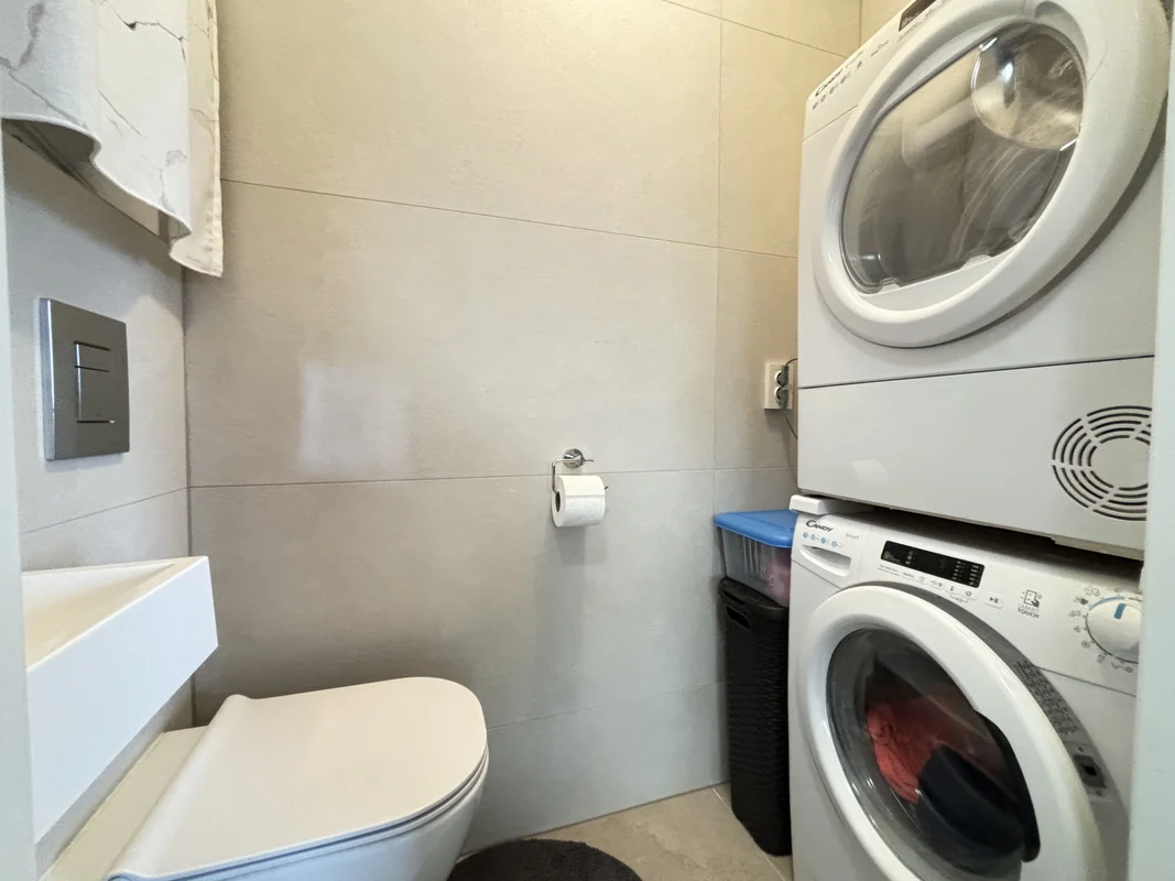 Vrapče, 4-soban stan 80 m², Garaža, Kompletno namješten!