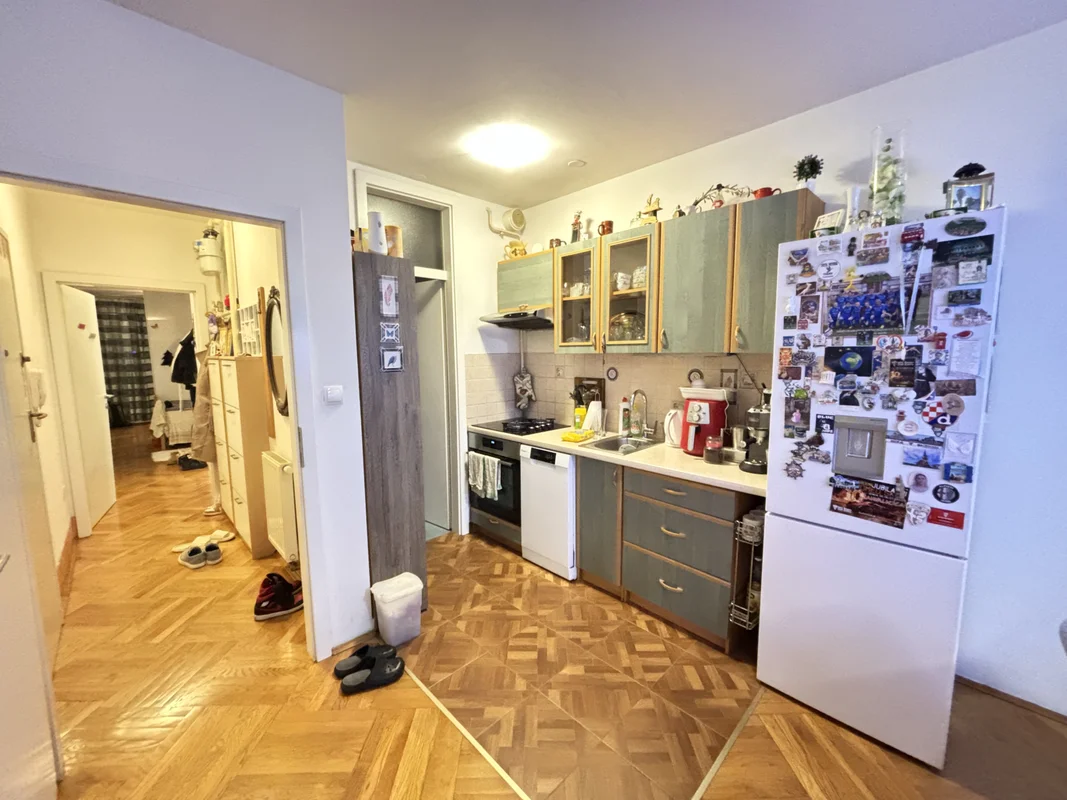 Moderan 3-sobni stan 69 m² s 2 parkirna mjesta i pogledom na park