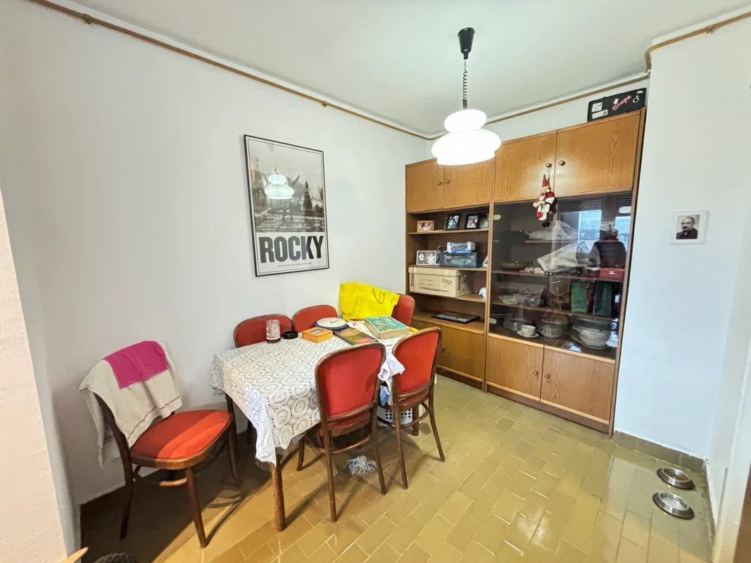 Stan 43 m² s loggiom, energetski obnovljena zgrada, Stenjevec