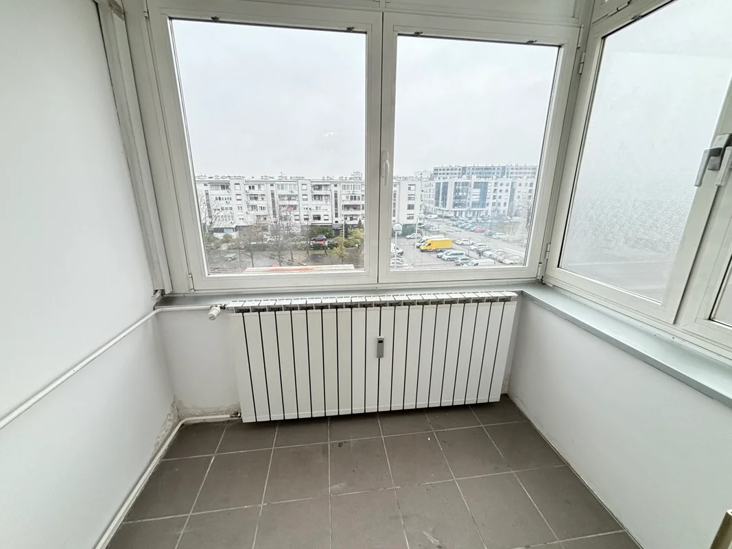 Prostran stan 80 m² s 2 zatvorena balkona, Lanište – odlična lokacija